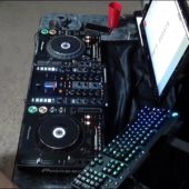 The Lost Art & 321/808 Ent. presents Lunch Breakz with D.E.A